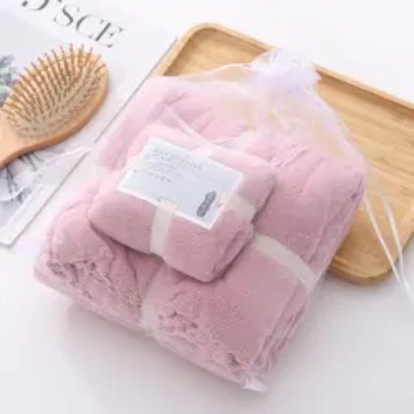 Other - Bath Towel Set 3 piece